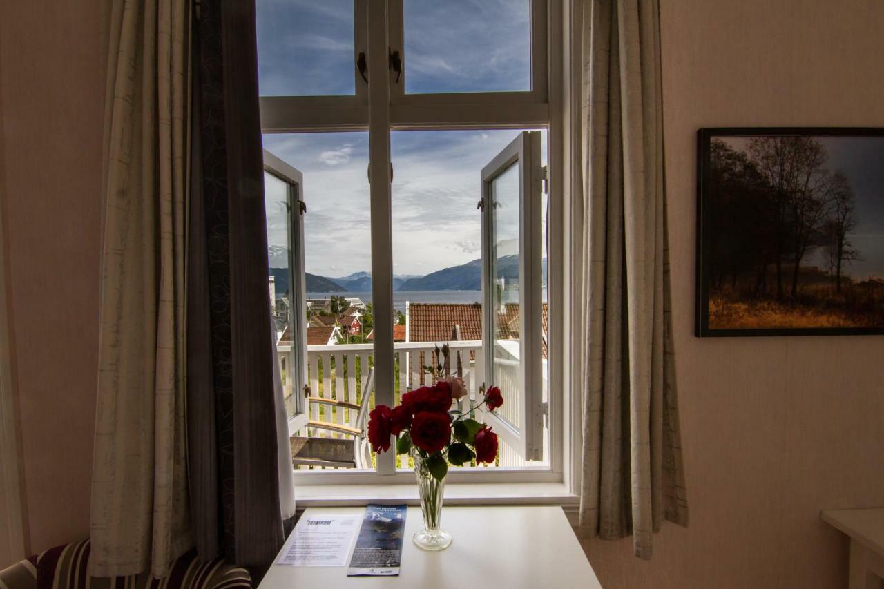 Kringsja Hotel Balestrand Extérieur photo